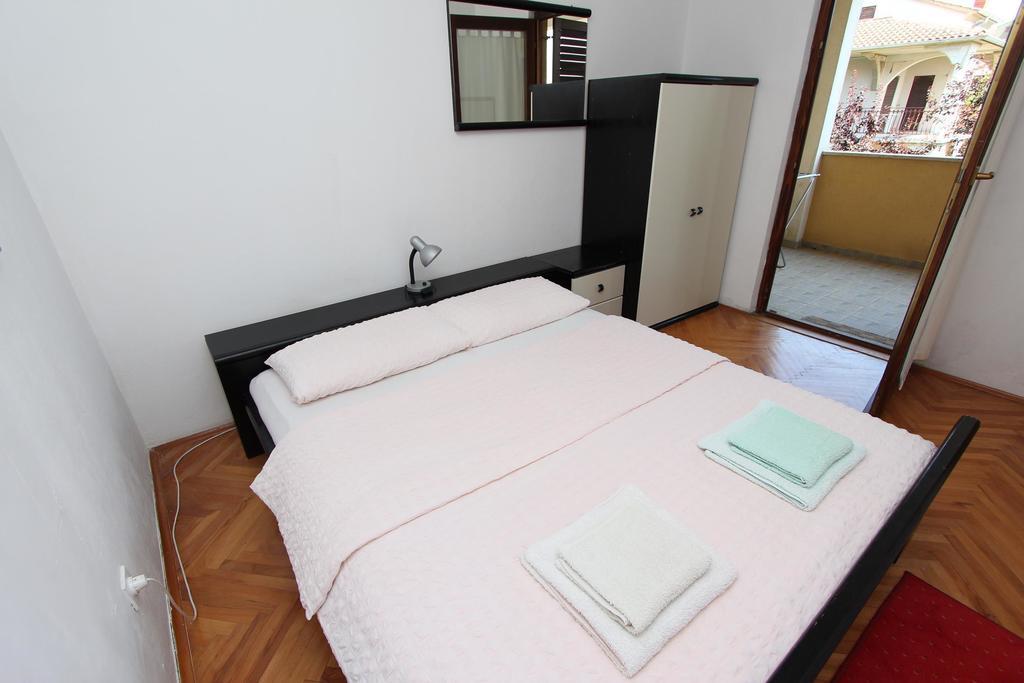 Apartments Lora 로비니 외부 사진